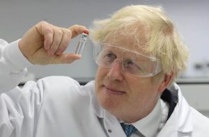 Boris Johnson Vacuna