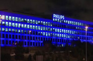 Philips_edificio_noche