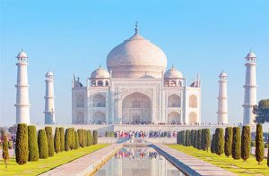 Taj Mahal(India)