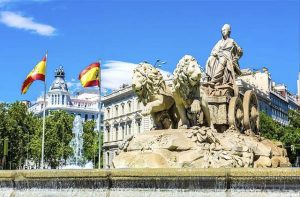 La economía española sorprende al alza