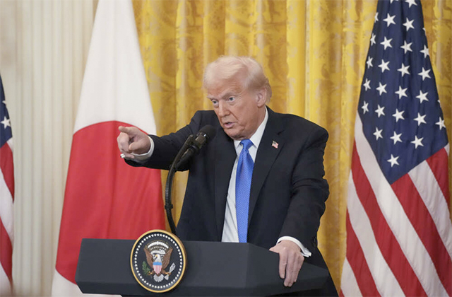 Donald Trump apunta al mundo con nuevos aranceles