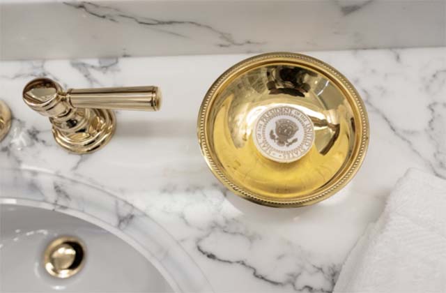 Jerome Powell y el tonto en la ducha