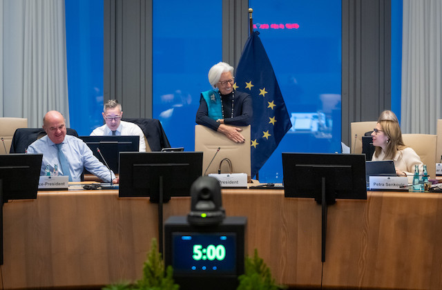 El BCE mantiene sus tipos de referencia sin cambios por sexta reunión consecutiva