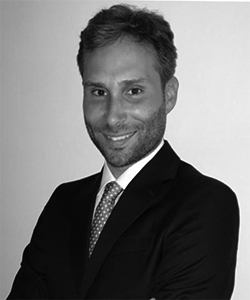 Carlo Capuano, subdirector de calificaciones de sector público y soberano de Scope Ratings