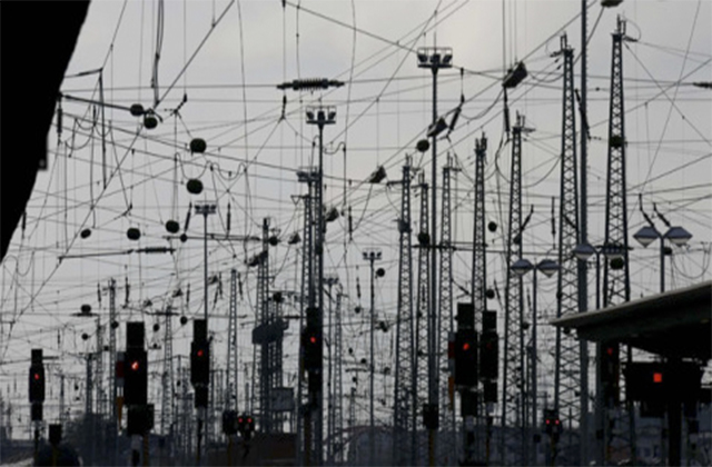 Europa necesita invertir 500.000 M € hasta 2030 para modernizar las redes eléctricas de cara a su independencia energética, pero España tiene ventaja